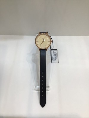[Outlet ] LLARSEN 146RWBLL Round Watch 30mm Rose GCase/Champagne Dial/Black Leat