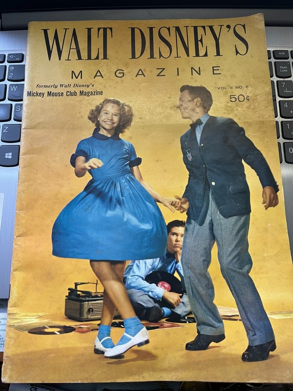 Walt Disney Magazine October 1957  Vol 2 - # 6