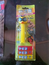 PEZ Dispenser BUGZ bugs Lady BEE WASP HORNET yellow Black Candy