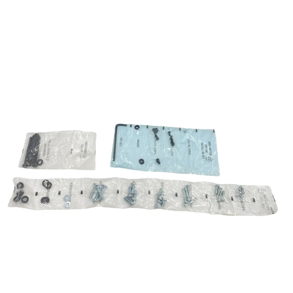 Rocketfish Full-Motion TV Wall Mount for 42" 50" 55"65"75"80"90" TV up to 125lbs - Image 4 of 4