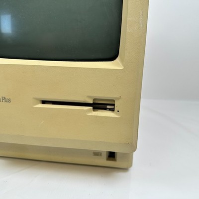 Apple Macintosh Plus 1Mb M0001A 箱付き $_57.PNG?set_id=880000500F