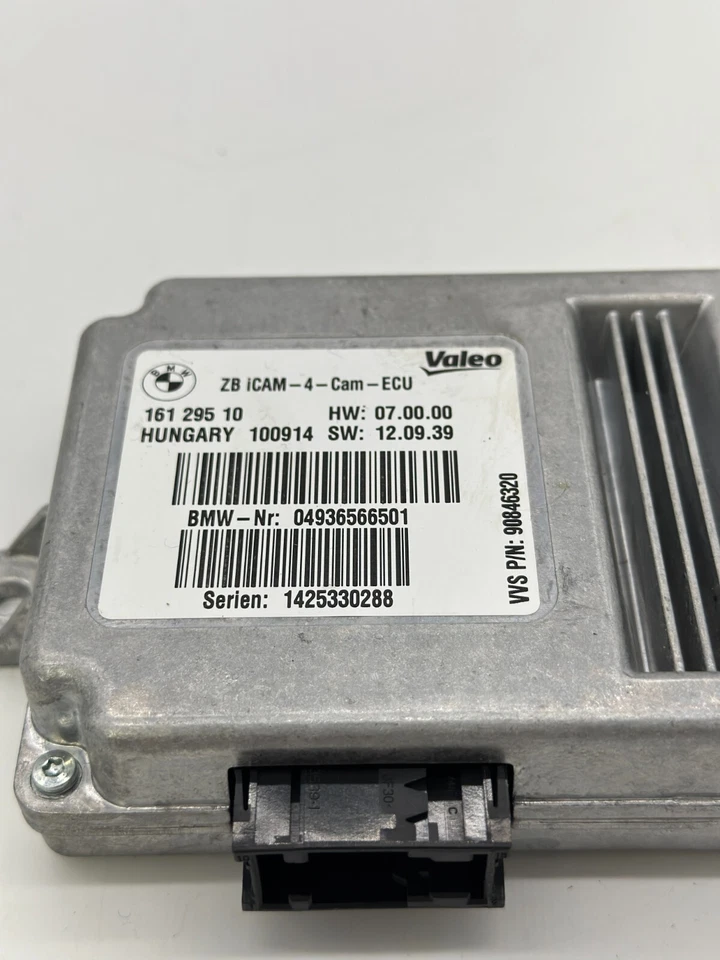 2015 BMW X5 F15 Surround View Camera Module 9365665 - Image 2 of 4