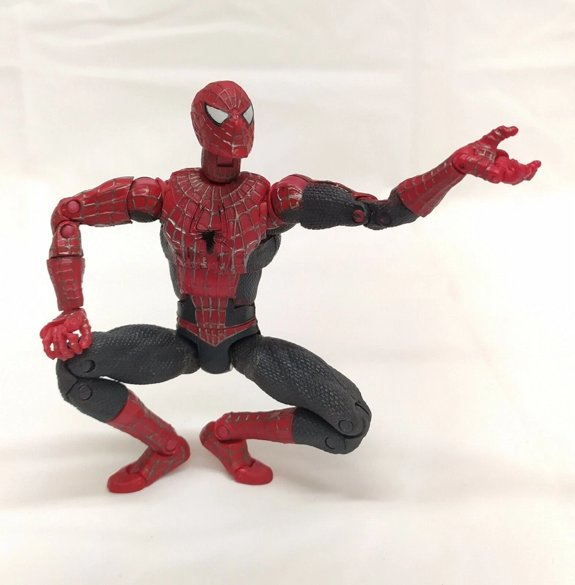 Spider-Men assemble for Hasbro's Spider-Man: No Way Home Marvel Legends Pack