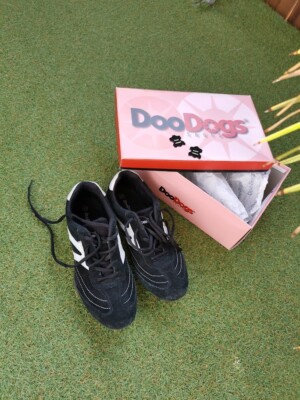 DooDogs Genuine Leather Shoes/Sneakers Mint Condition size 41