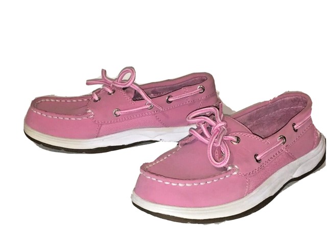 pink boat shoes
