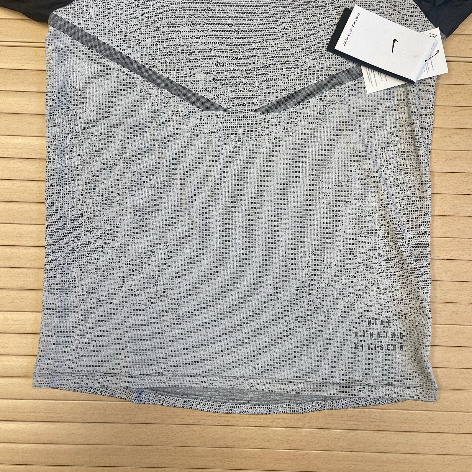Nike Therma-Fit ADV Repel Running Division Long Sleeve  Mens Small RRP £112 image 6