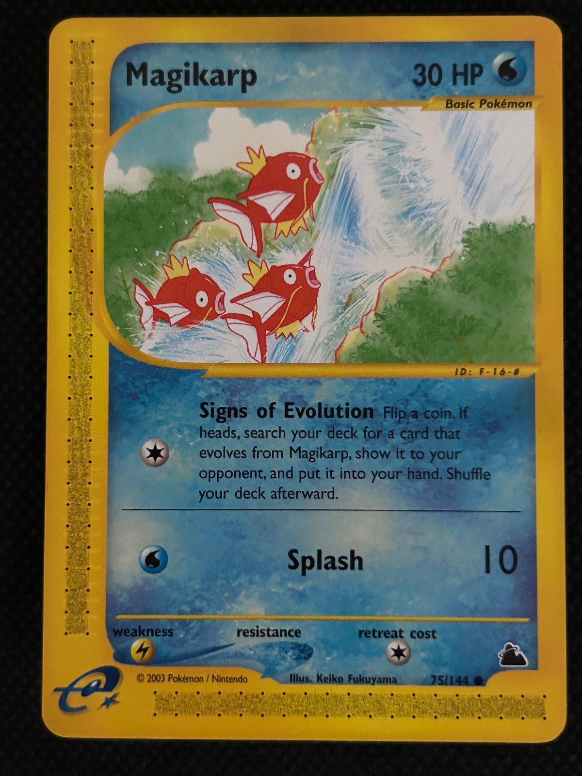 Magikarp 75/144 Skyridge Regular NM