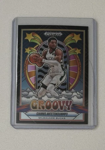 2024-25 Prizm Black Giannis Antetokounmpo Groovy Insert Case Hit SSP Bucks #17