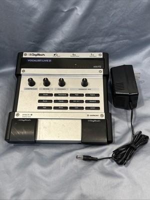 DigiTech Vocalist Live 2 vocal processor and harmonizer with guitar Interface
