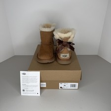 UGG T Mini Bailey Bow II Kids Boots Size 10 1017397T New In Box Authentic