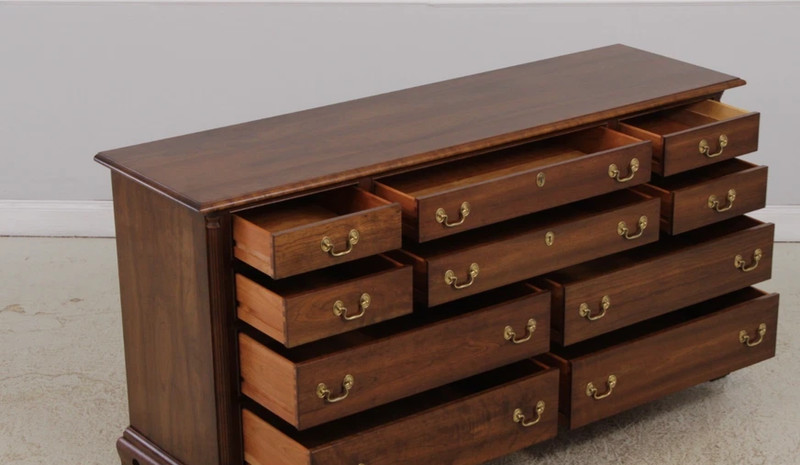 STICKLEY Cherry Valley 10 Drawer Dresser