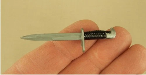 Vintage 1964 Hasbro GI Joe #7501 Combat Attack Set M-1 Rifle Bayonet C6