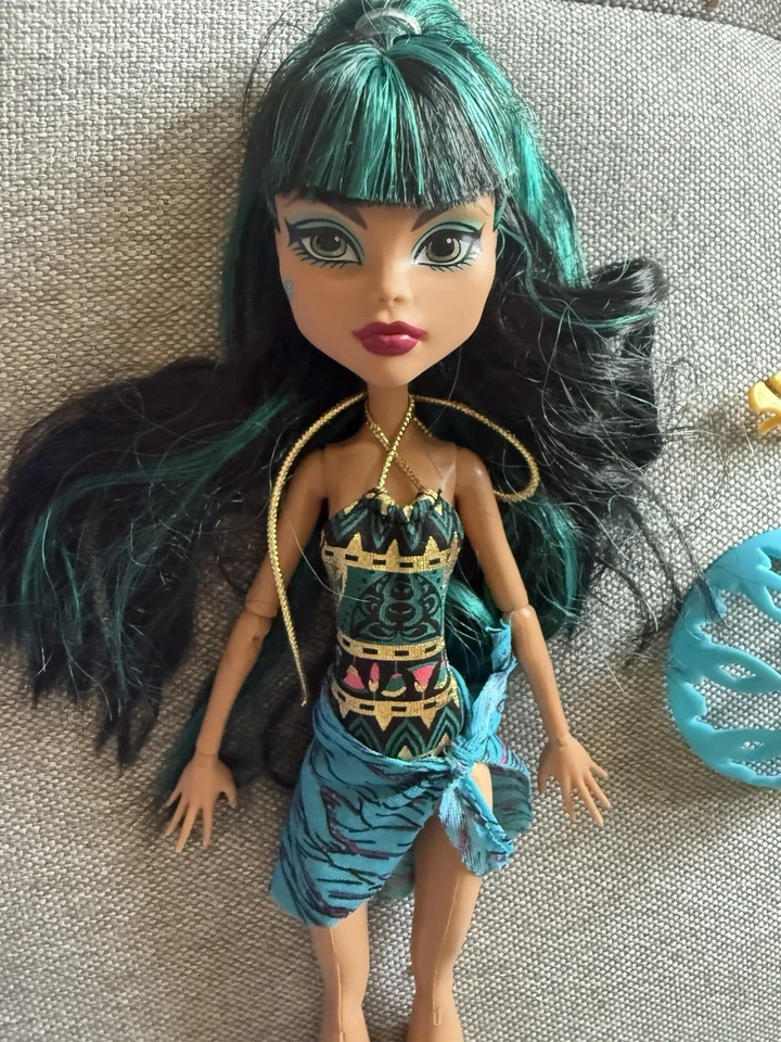 Monster High 13 Wishes Cleo De Nile Doll - Image 2 of 4