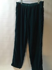 NEW GYMBOREE GIRLS CRUSHED VELVET green pants with pockets. Size medium 7/8 E1