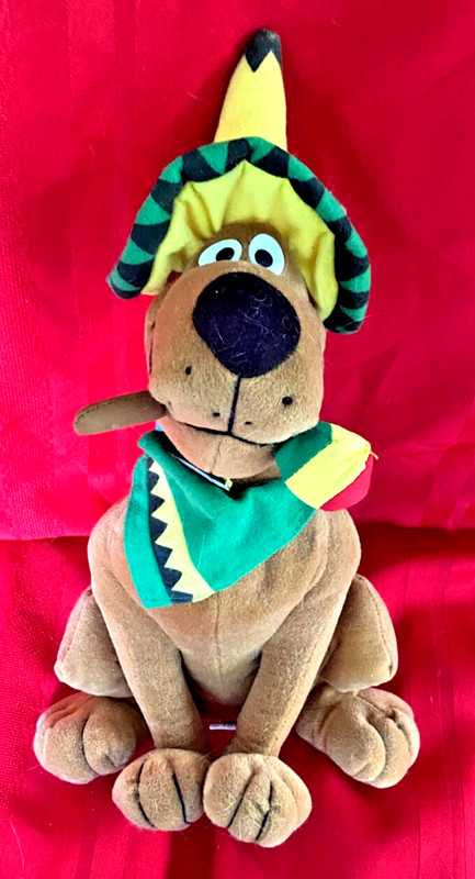 Scooby Doo Mexican Fiesta Sombrero Maraca Plush Toy Network 15” Warner Bros. Big