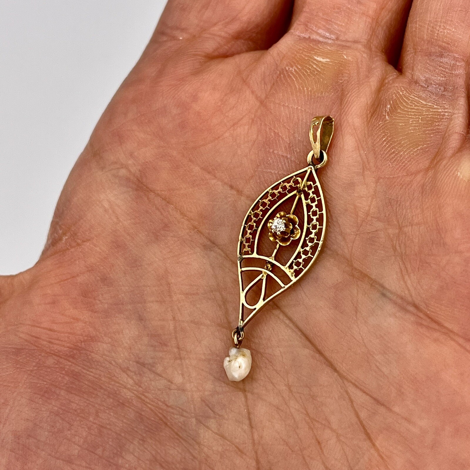 Vintage Art Deco 14k Yellow Gold Diamond and Pearl Filigree Pendant 1. ...