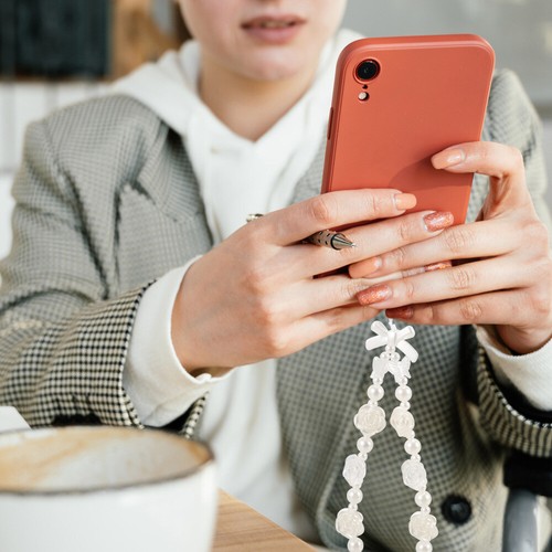 4-pak Pearl Łańcuszek do telefonu komórkowego Smycz Charm Pasek na nadgarstek do - Zdjęcie 2 z 12