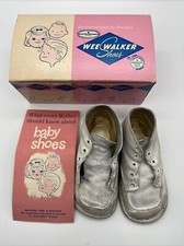 Vtg 1950  s Wee Walker Baby Shoes Original Box Pamphlet  Bobby  s Shoes  nostalgia