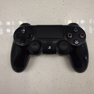 Sony DualShock 4 DS4 PS4 Wireless Controller OEM Genuine Black CUH-ZCT2U