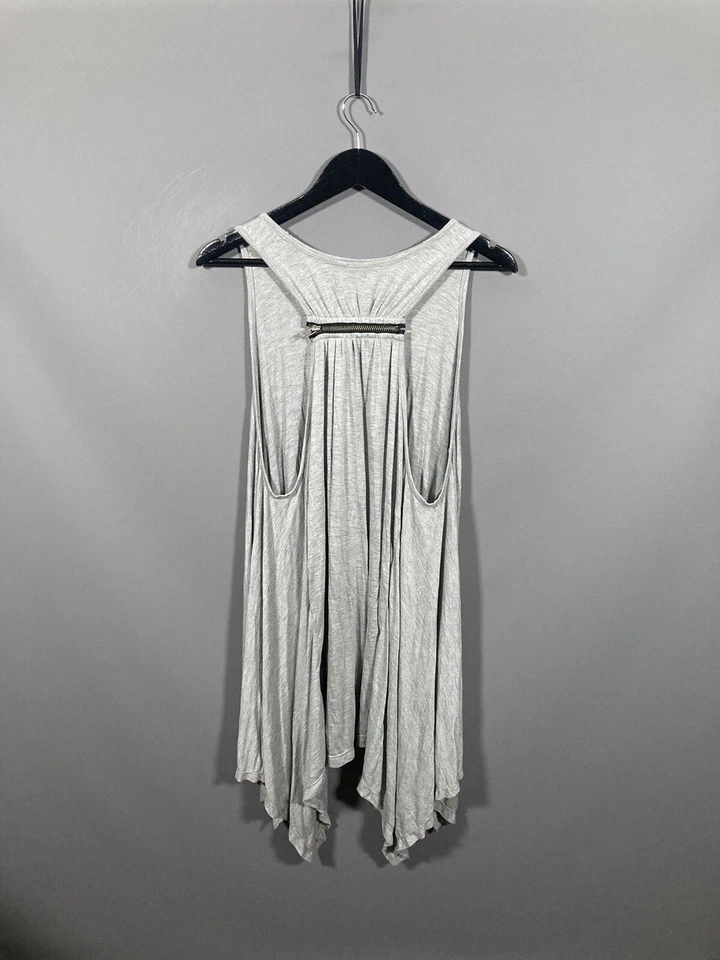 Top RELIGION - Talla XS - Gris - Excelente Estado - Mujer’s Foto 3 de 4