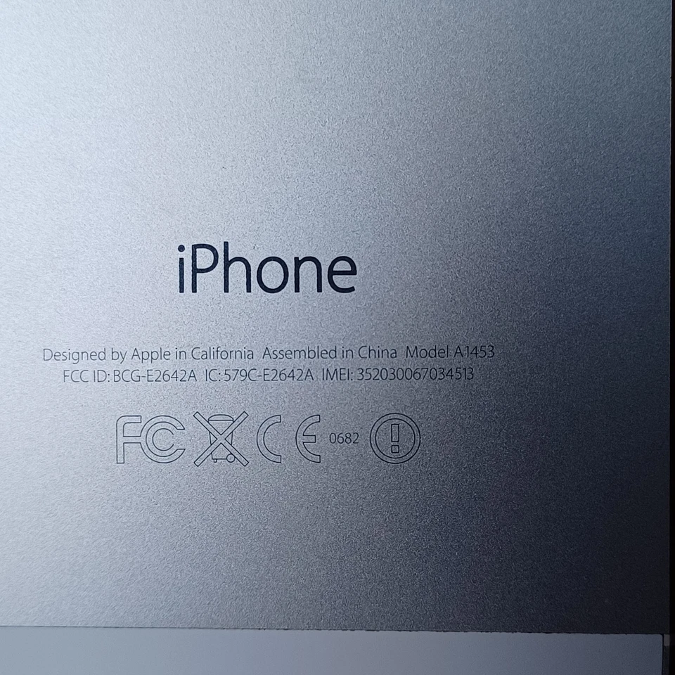 Apple iPhone 5s - 16GB Model A1453 For Parts Only - Image 3 of 3