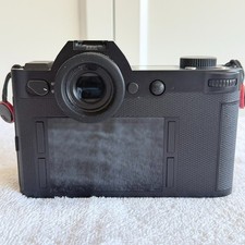 Leica SL (Typ 601) Full Frame Mirrorless Camera - Mint Condition