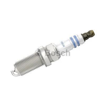 Bosch Platinum Spark Plug for Ford Focus LV 2.5L Petrol HYDA 2008 - 2011 - image 2 of 4