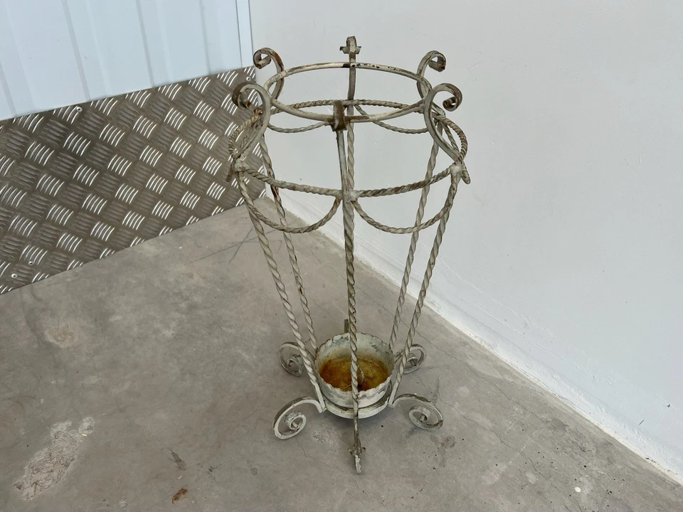 Elegant Original Vintage Umbrella Stand Wrought Iron Metal Cream White Rare - Image 4 of 4