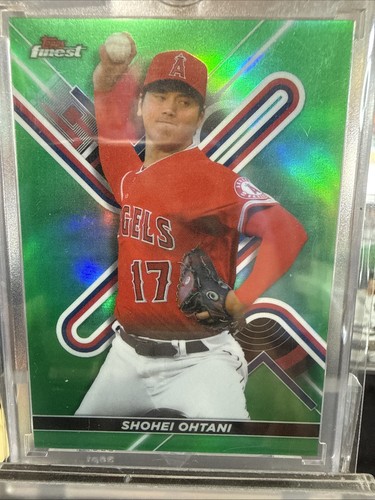 2022 Topps Finest #28 Shohei Ohtani Angels