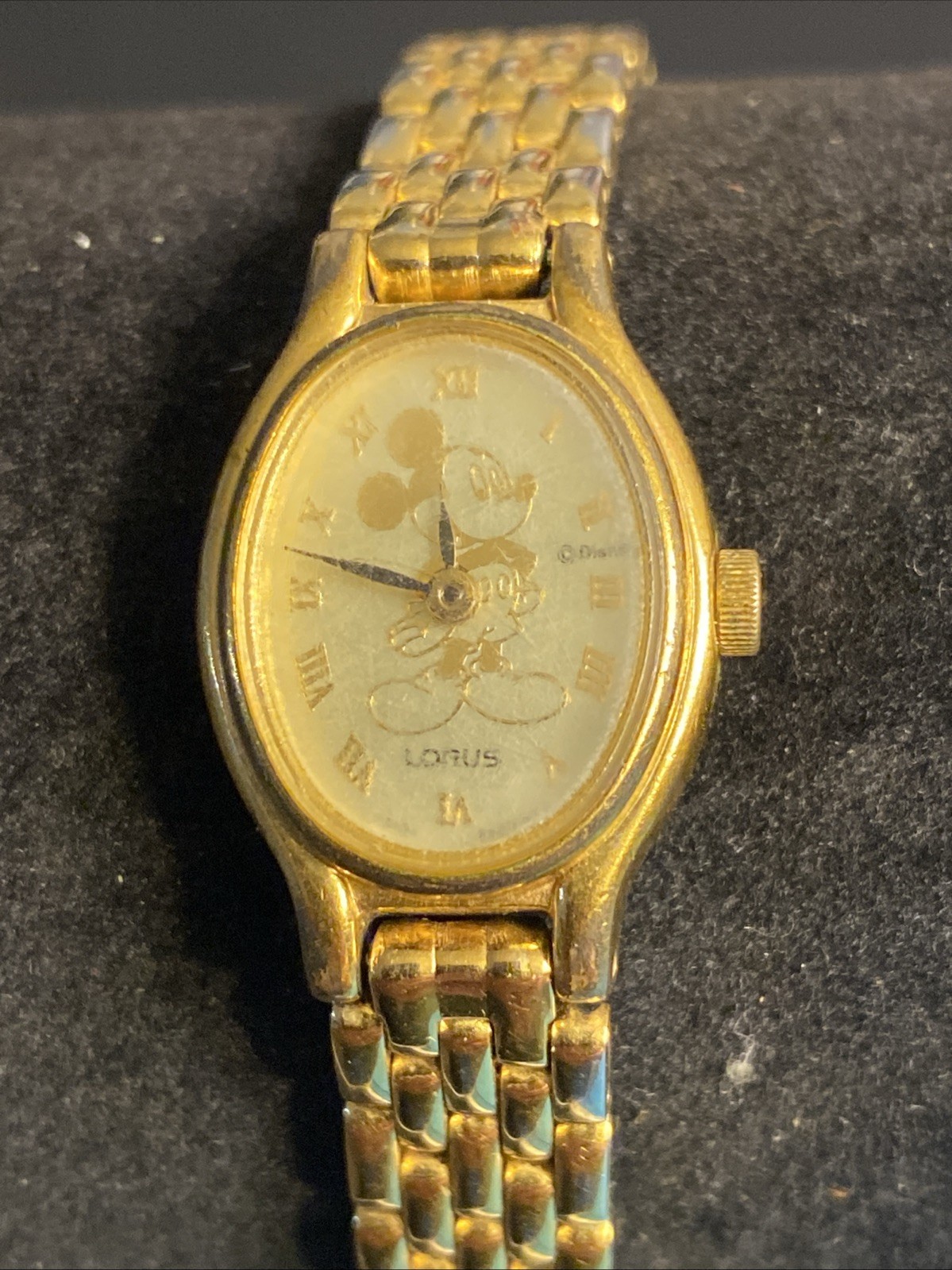 Lorus Mickey Mouse Watch ~ V810 6610 New Battery Ladies