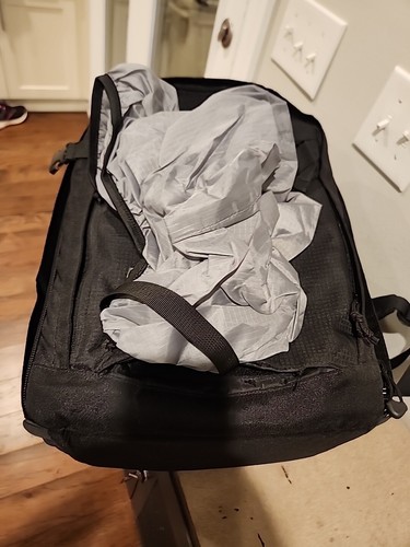 Lowepro Pro Runner 450 AW Camera Backpack - Picture 8 of 12