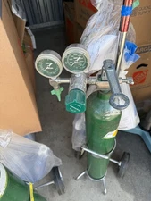 Portable Medical Oxygen Tank Empty Size E With Cart & Regulator         #5382