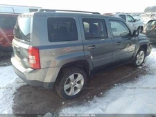 Used Driving Light fits: 2012 Jeep Patriot Fog-Driving Grade A