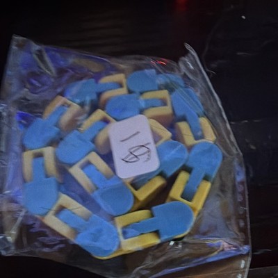 Blue Yellow Plastic Brain Teaser Twist Puzzle Irregular Shape Fidget Toy