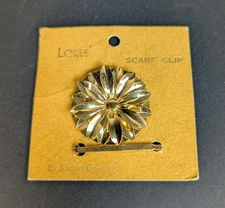 Women's Vintage Loree Gold Tone Flower 3D Design Scarf Clip Brooch New
