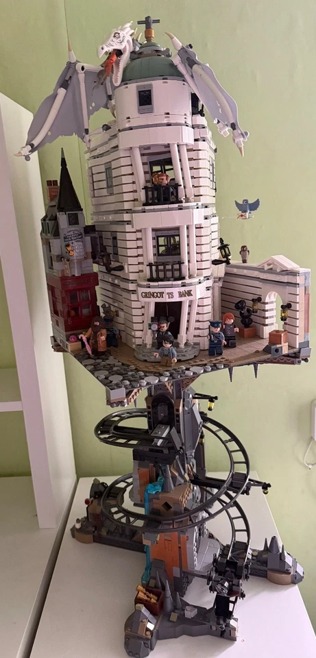 LEGO Harry Potter 76417 Gringotts Wizarding Bank – Collectors' Edition, photo 1 of 5