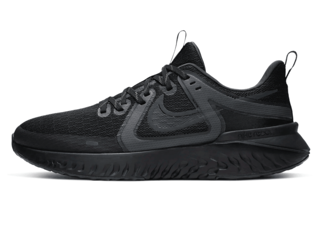 nike legend react 14