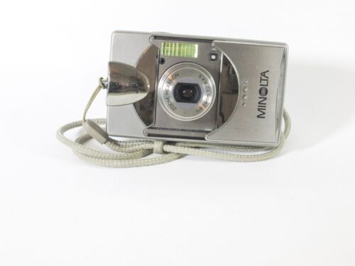 Minolta DiMAGE G500 5MP Digital Camera - Silver TESTED Works
