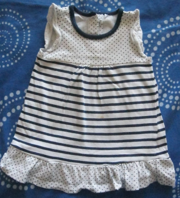 Kleid TU (Sainsbury) dunkelblau/weiß gepunktet/gestreift. Alter 3 - 6 Monate.