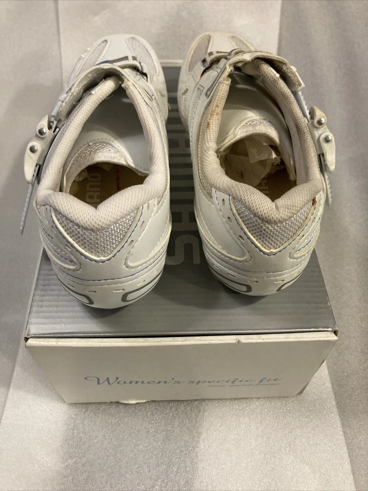 Zapatillas de ciclismo Shimano SH-WR41 39 blancas 3or2 Bolt Road Shoe. Foto 4 de 4