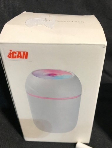 ICAN USB Compact Humidifier With LED Light & USB Charger - Picture 3 of 6