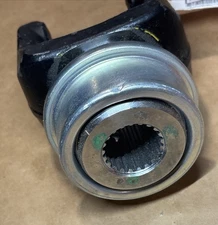Tractor Yoke, Splined 1 3/8" - 21 Spline w/ AS Lock A-W362421 thumbnail 4