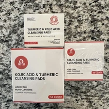 3 Kojic Acid & Turmeric Paradream Facial Exfoliating Peel Cleansing Pads