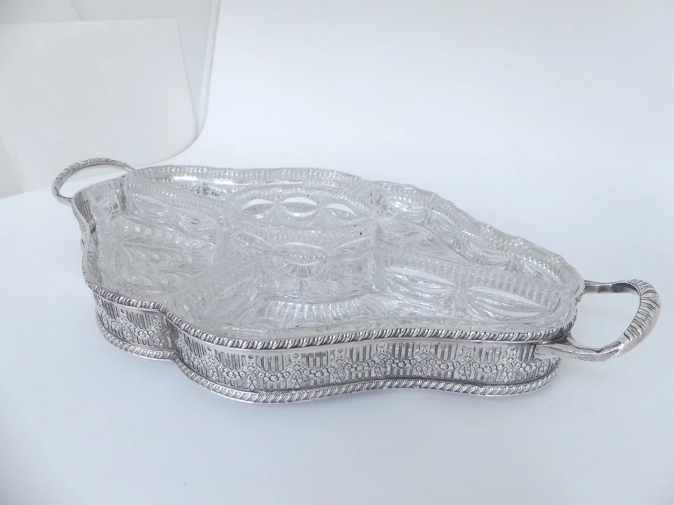 ♛ Englisches Tablett mit Glaskristalleinsätzen - Viners Sheffield - versilbert ♛ - Bild 2 von 4