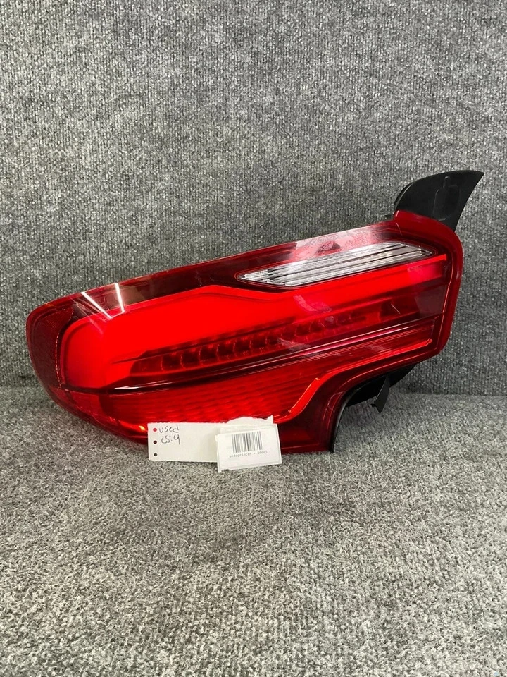 BMW 230i xDrive M240i 2018-2019 🚗 M2 luz trasera exterior lámpara OEM Foto 2 de 4