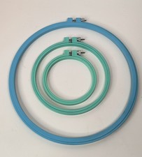 Plastic Embroidery Hoops Round Lot of 3 Assorted Sizes 4", 6", 10"