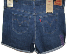 NWT LEVI'S LEVIS MID LENGTH SHORTS DESTROYED DENIM SHORTS WOMENS SIZE 33