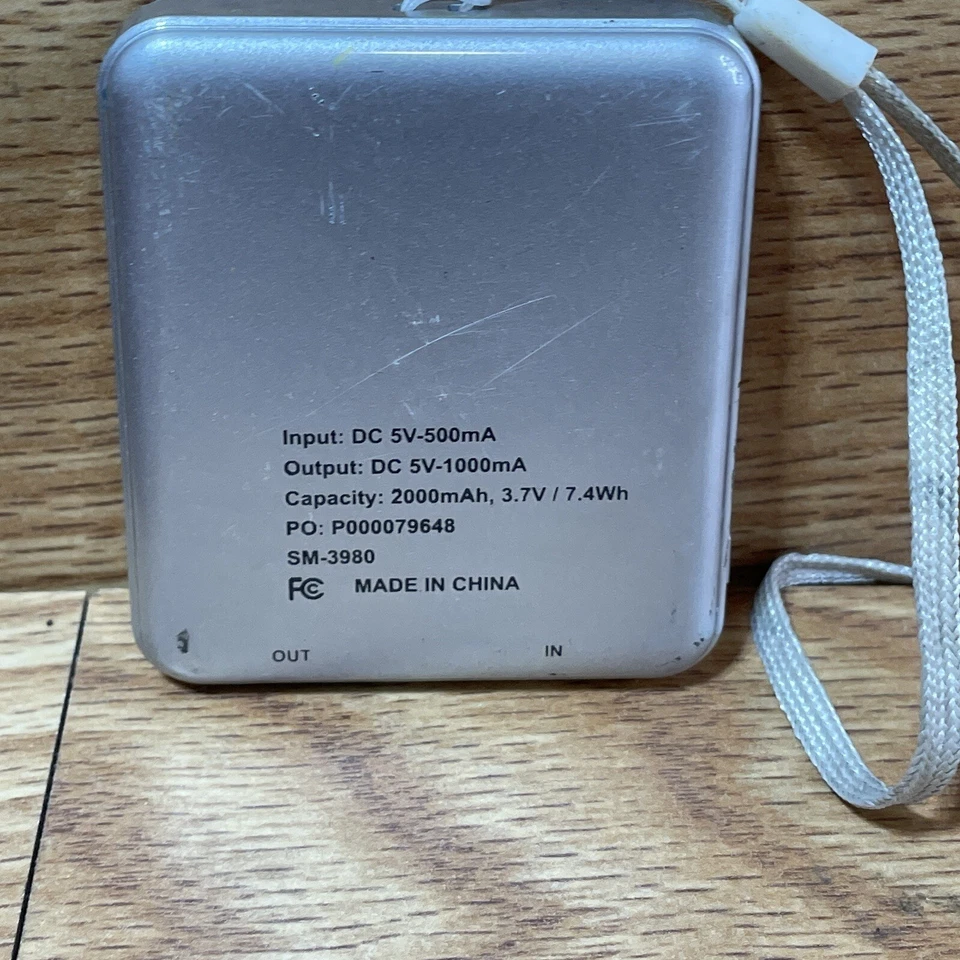 Banco de alimentación portátil T-Mobile SM3980 blanco/plateado 2000 mAH, 3,7 V / 7,4 Wh capacidad Foto 2 de 4