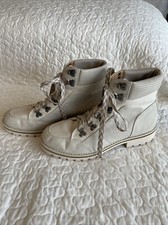 Crown Vintage Boots Womens 10M Ankle Bootie Beige Lace Up Comfort Block Heels