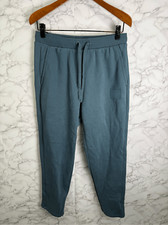 PUMA Men  s pants Size L NWOT  G331